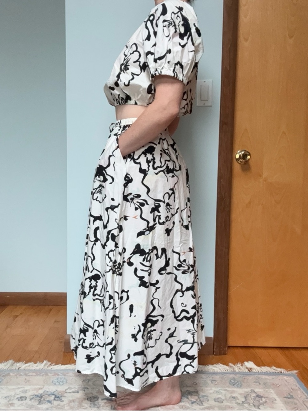 Black & White Floral Skirt & Crop Top Matching Set - Spring / summer party look